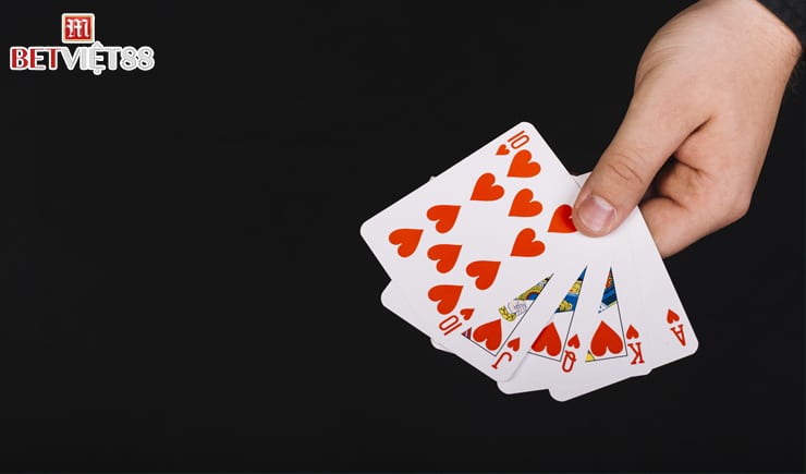 Cách chơi Short Deck Poker chi tiết tại nhà cái trực tuyến
